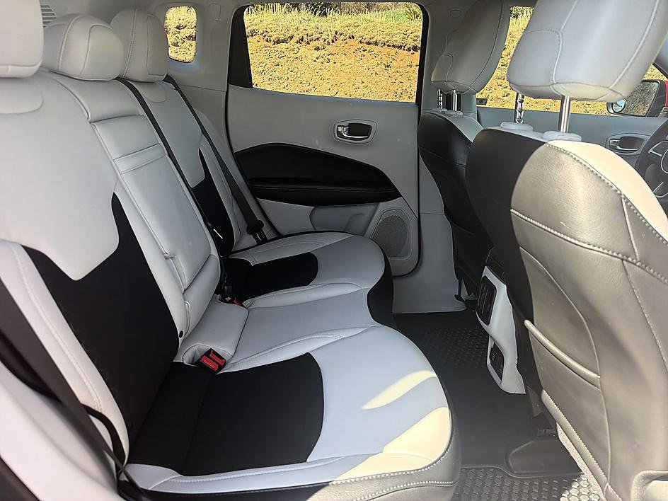 Used 2019 Jeep Compass Latitude w/ Popular Equipment Group image 21