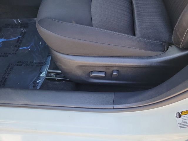 Used 2025 Nissan Altima 2.5 SV image 11