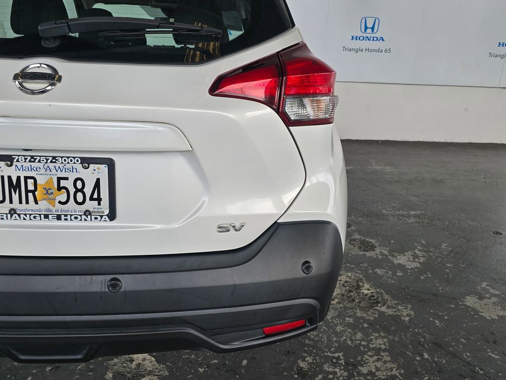 Used 2020 Nissan Kicks SV image 28