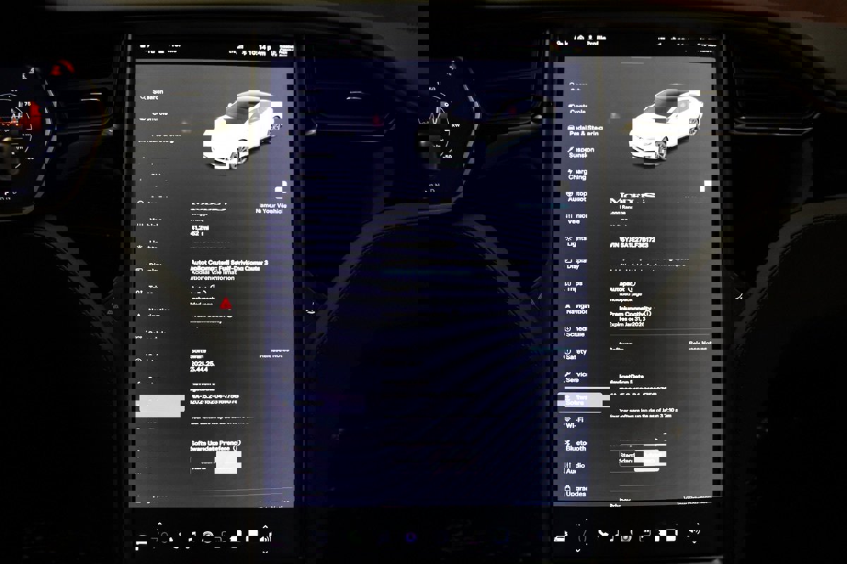 Used 2020 Tesla Model S Long Range AWD image 26