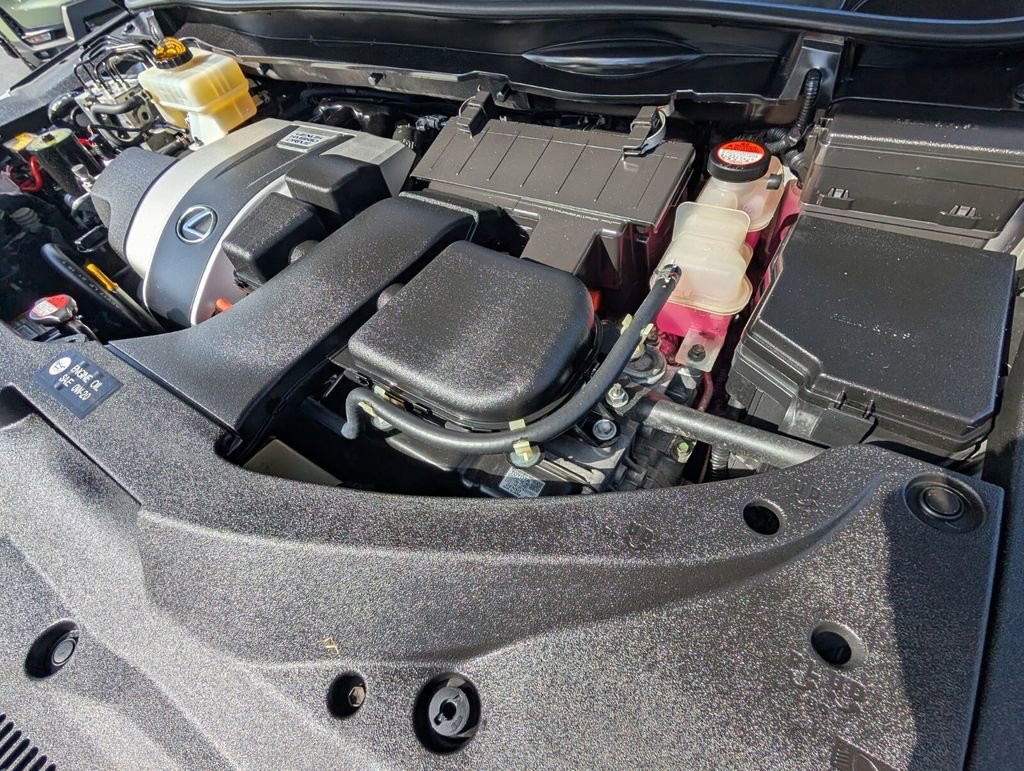 Used 2017 Lexus RX 450h AWD image 21