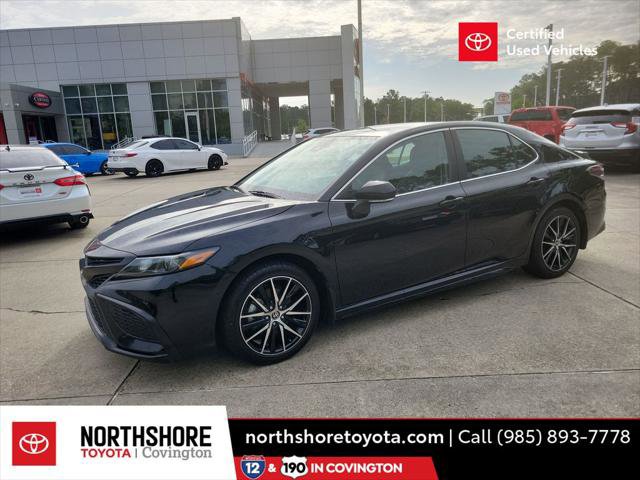 Certified 2023 Toyota Camry SE FWD image 1