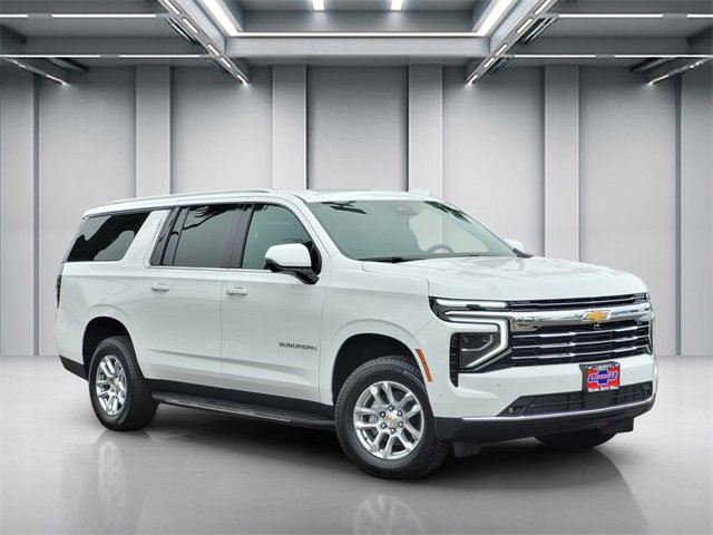 New 2026 Chevrolet Suburban LT w/ Comfort Package