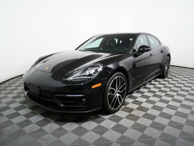 Certified 2023 Porsche Panamera RWD image 1