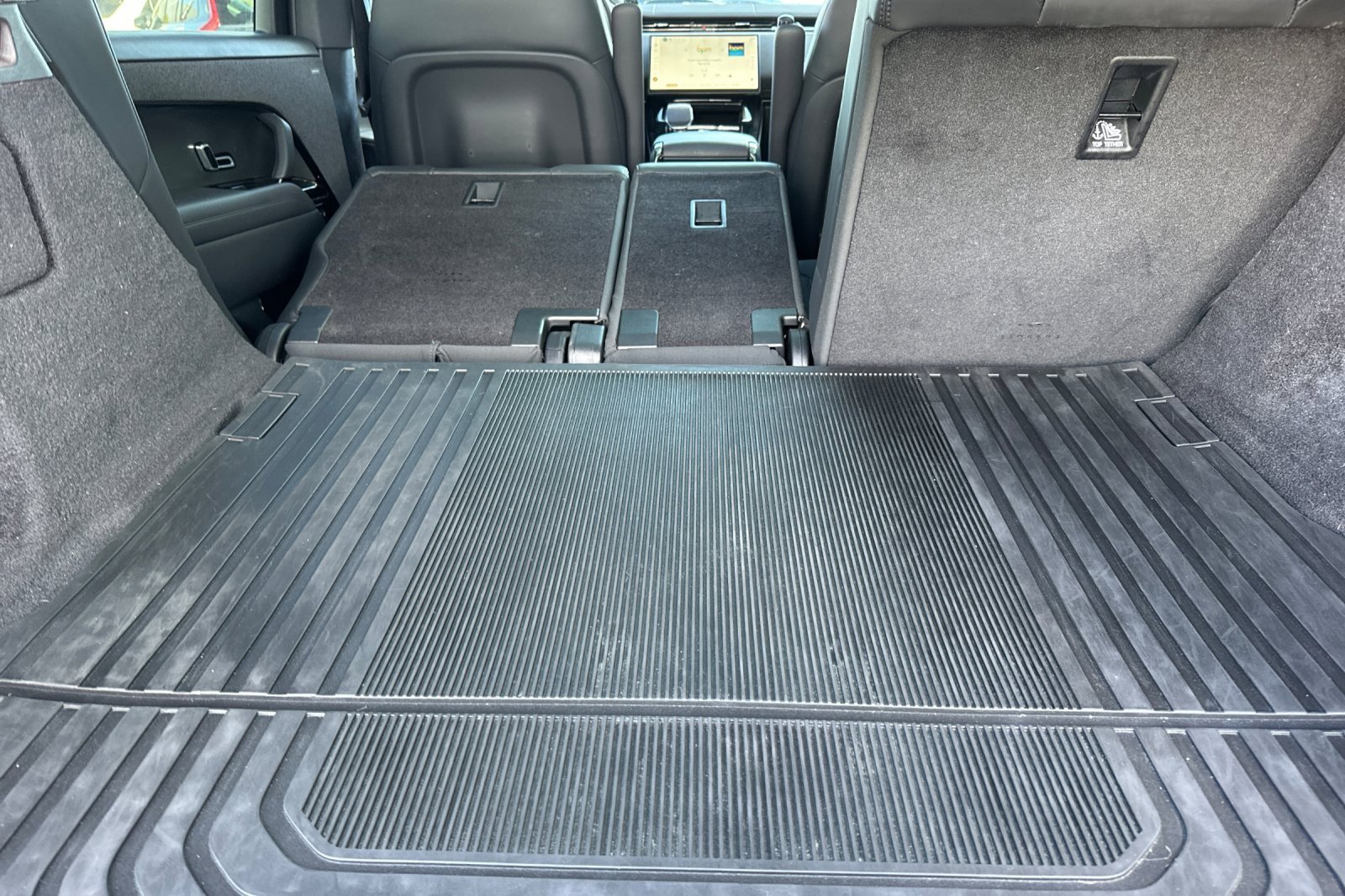 Certified 2024 Land Rover Range Rover Sport Dynamic SE image 12