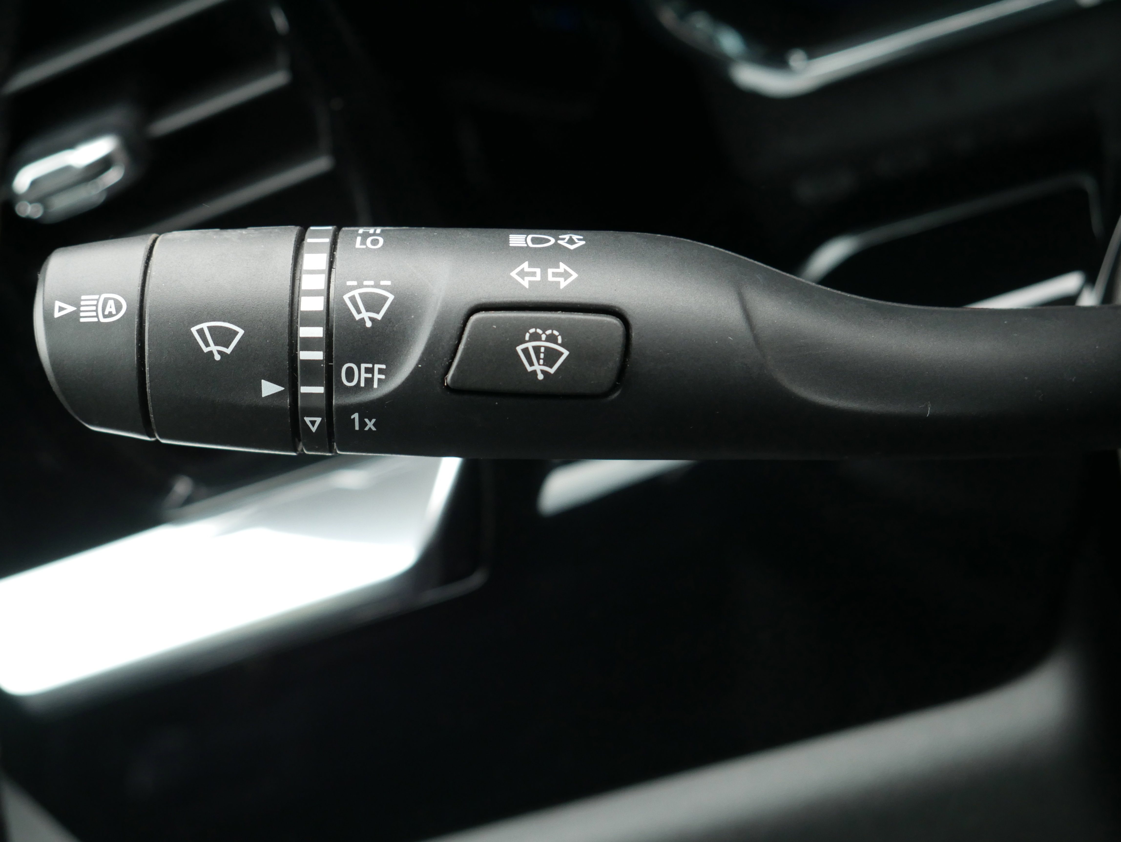 Certified 2022 GMC Sierra 1500 Elevation image 24