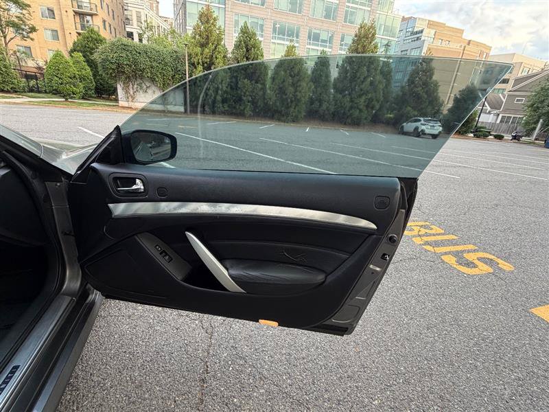 Used 2010 INFINITI G37 Convertible w/ Premium Pkg RWD image 20