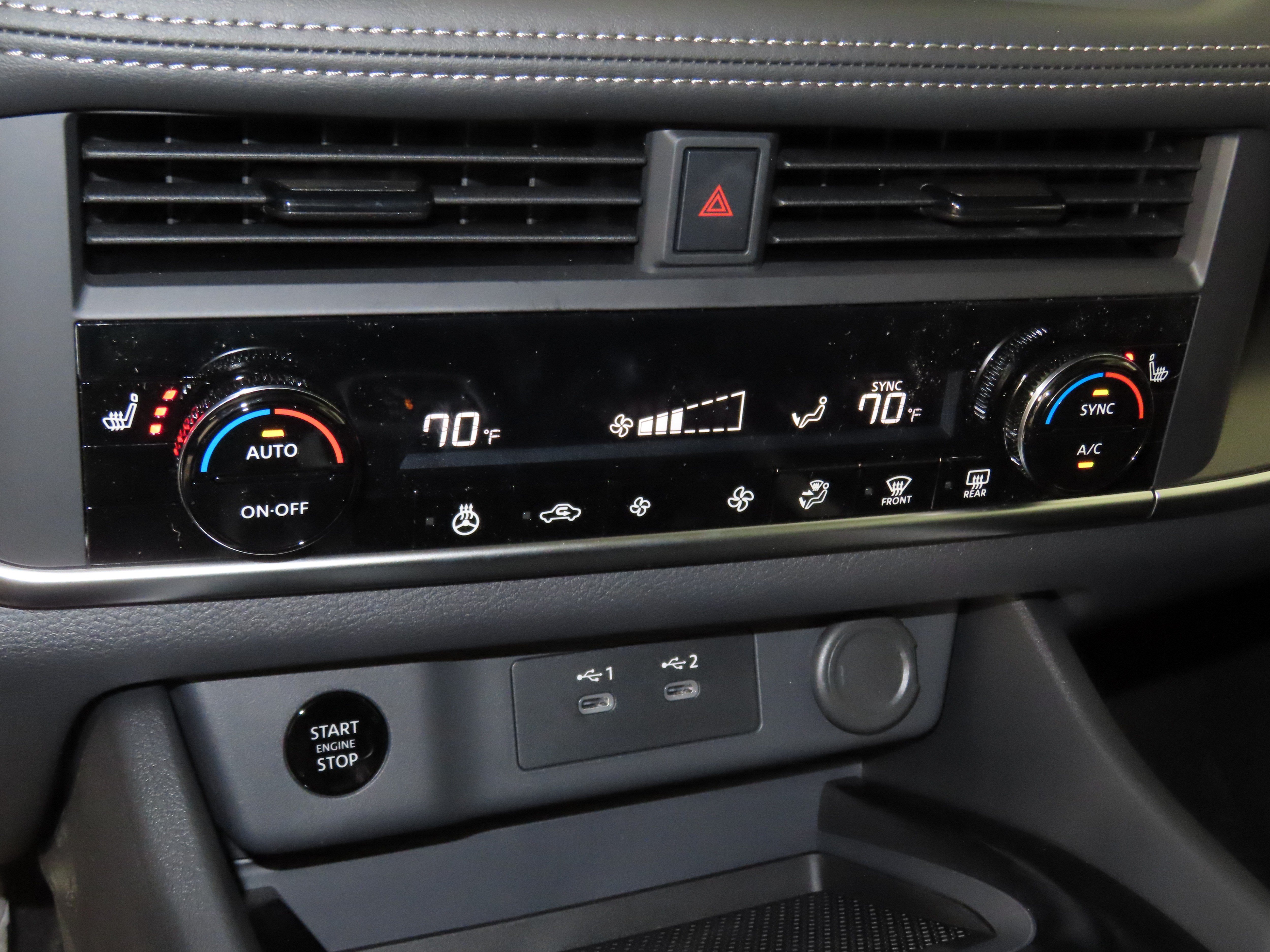 New 2026 Nissan Rogue Dark Armor AWD/4WD image 32