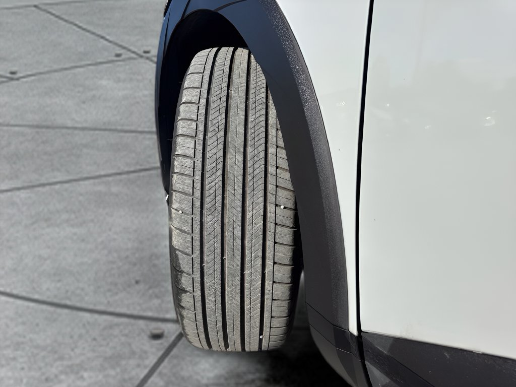 Used 2024 Hyundai Ioniq 5 SEL RWD image 32