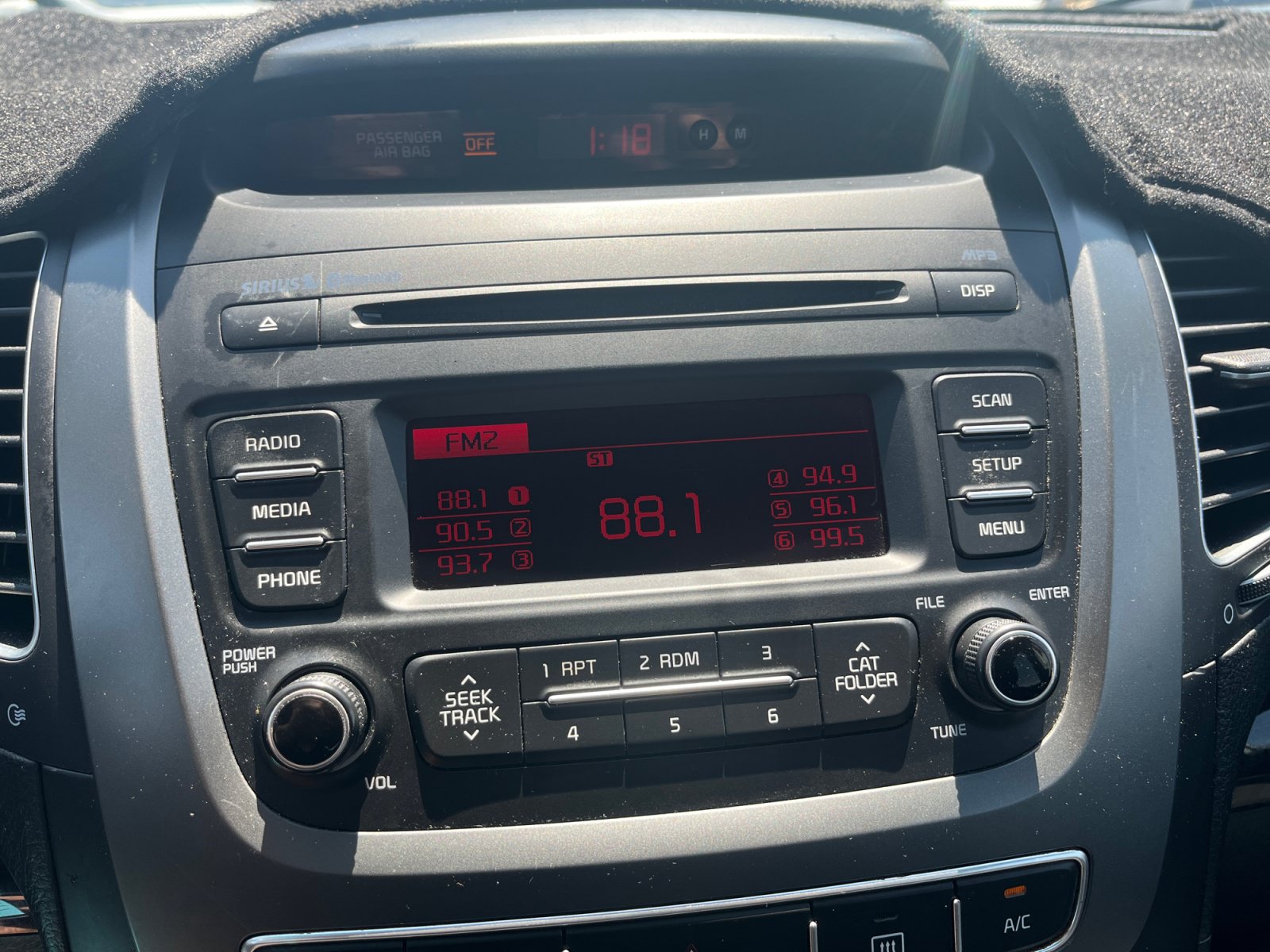 Used 2014 Kia Sorento LX FWD image 25