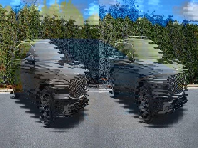 Certified 2022 Genesis GV70 2.5T w/ Sport Prestige Package image 3