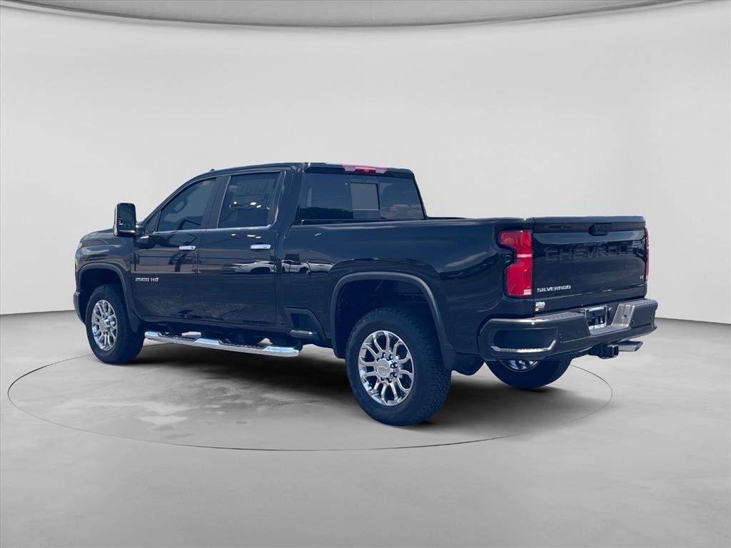 New 2026 Chevrolet Silverado 2500 LT w/ Z71 Chrome Sport Edition AWD/4WD image 5