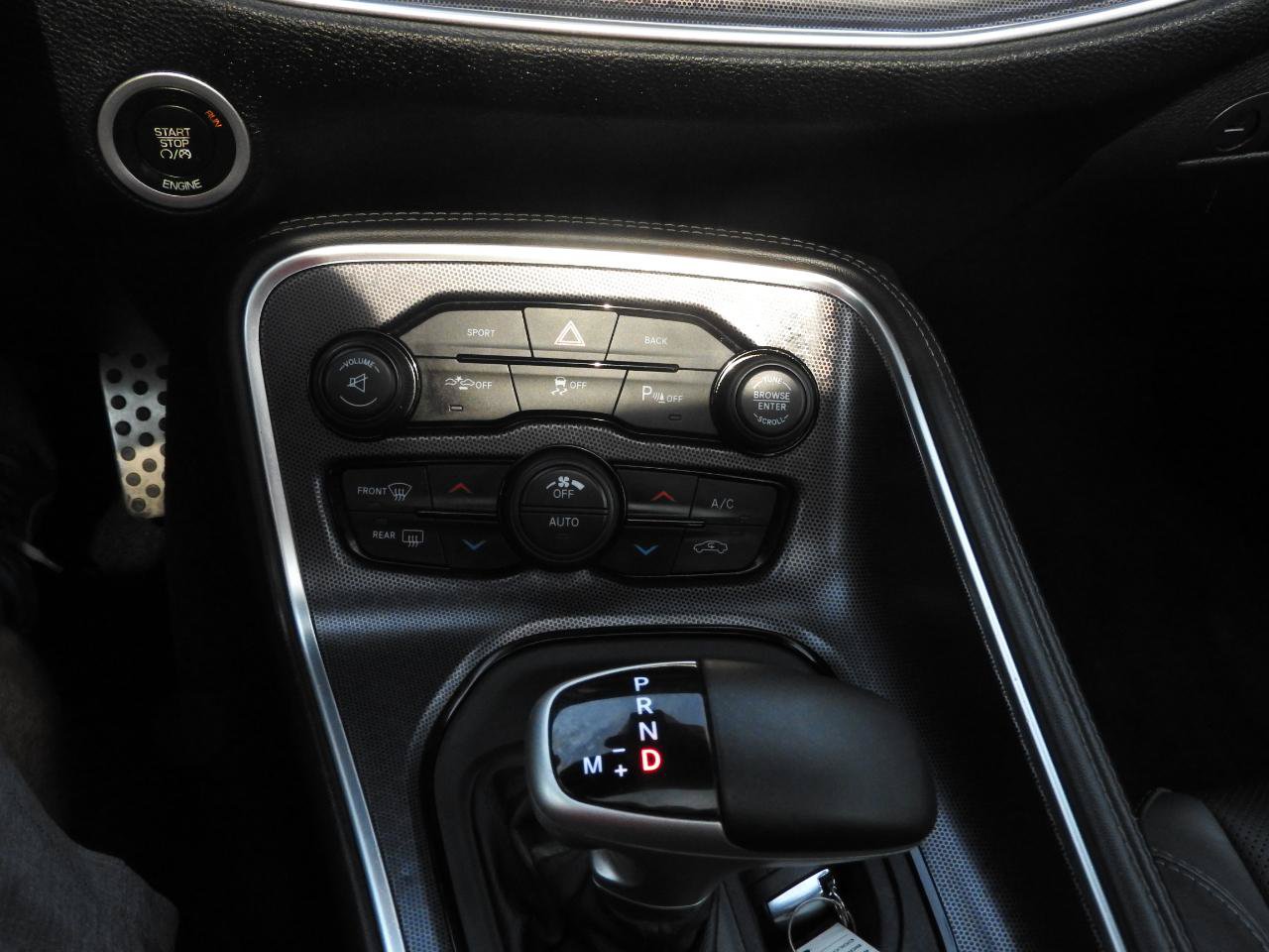 Used 2016 Dodge Challenger SXT Plus RWD image 13