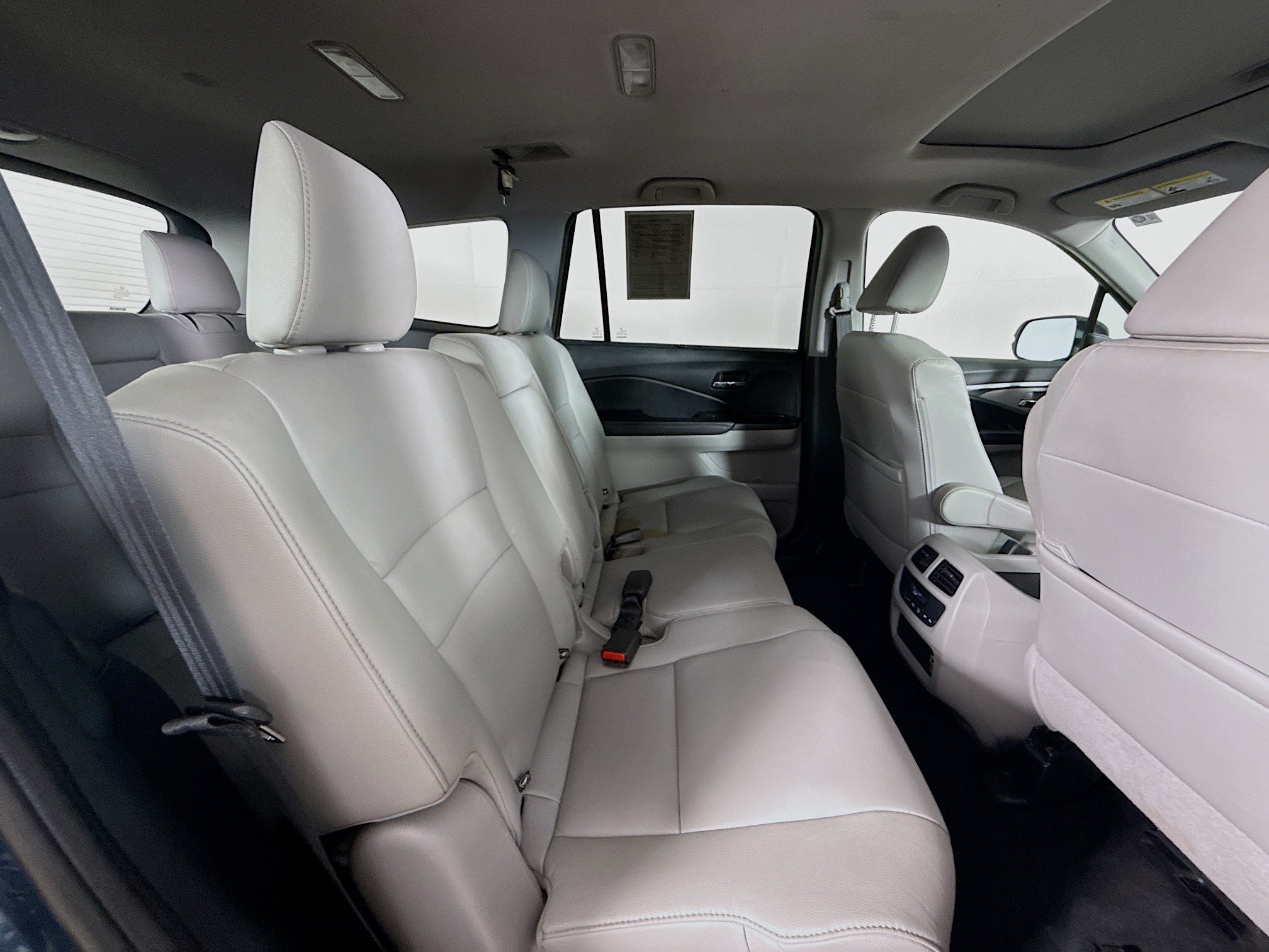 Certified 2022 Honda Pilot Special Edition image 36