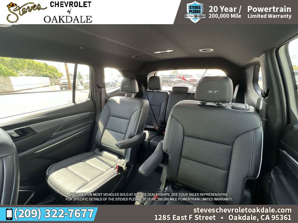 Certified 2026 Buick Enclave Sport Touring FWD image 29