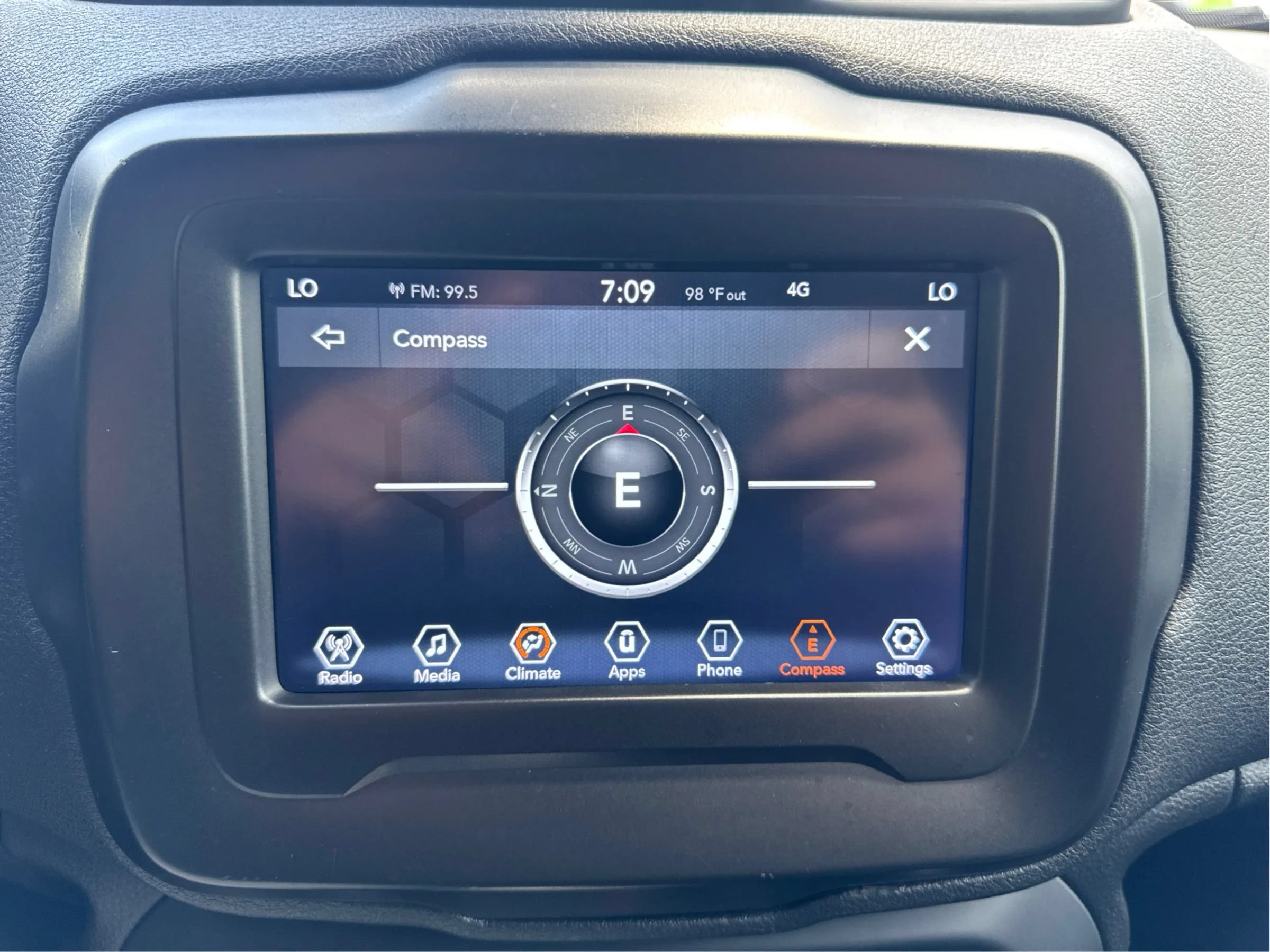 Used 2021 Jeep Renegade Sport FWD image 23