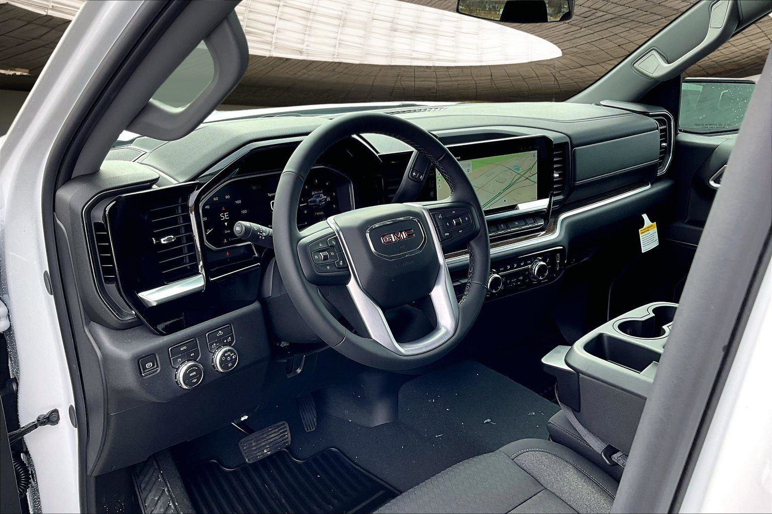 New 2026 GMC Sierra 1500 Elevation image 8