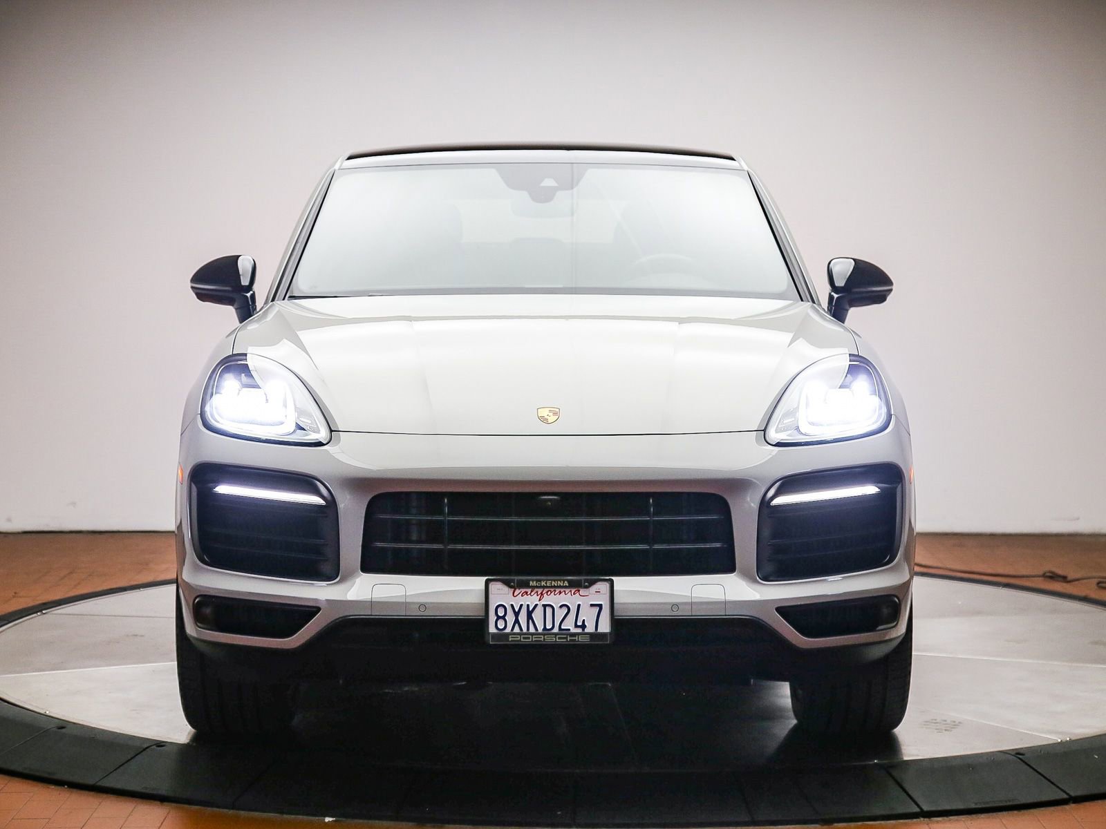 Certified 2022 Porsche Cayenne Platinum Edition AWD/4WD image 10