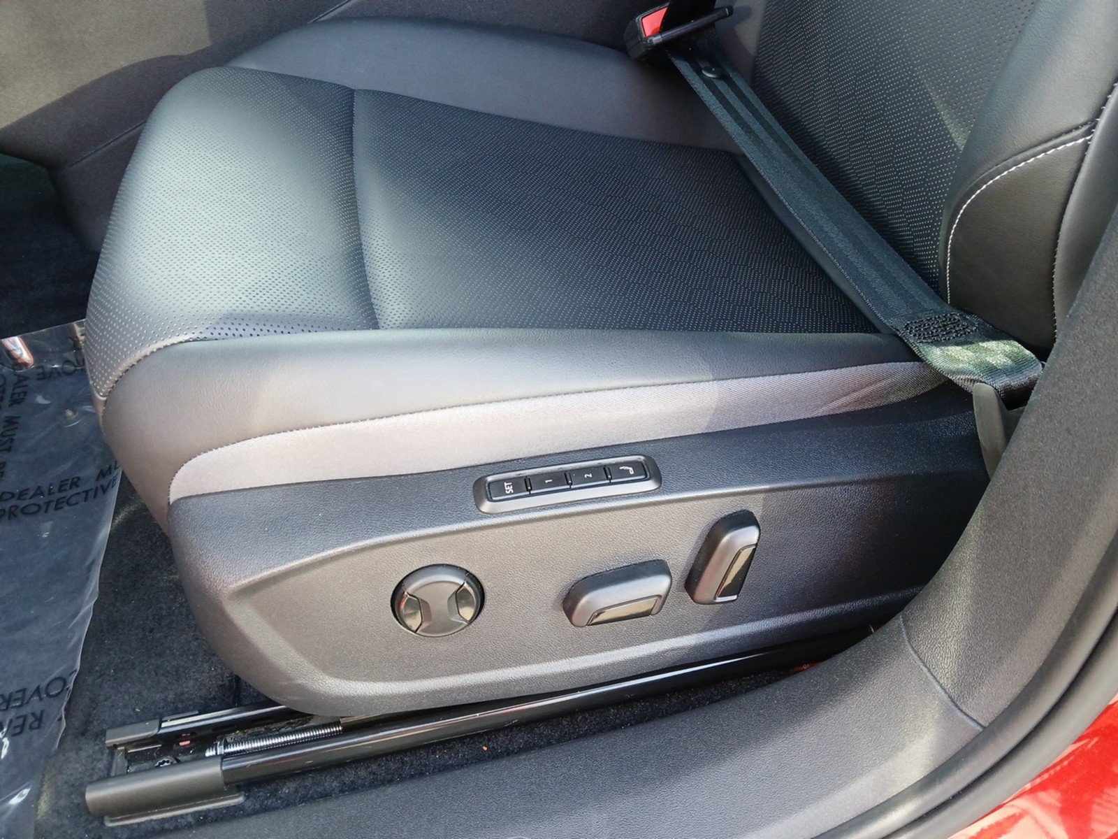 Certified 2023 Volkswagen ID.4 Pro S AWD/4WD image 17