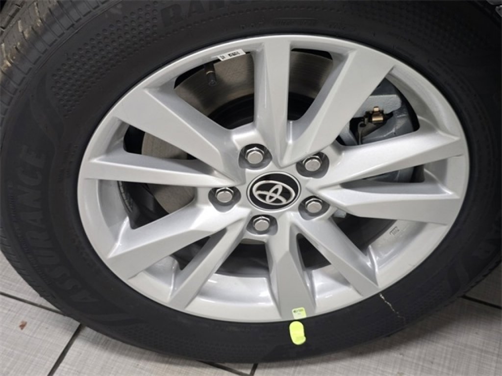New 2026 Toyota Camry LE image 10