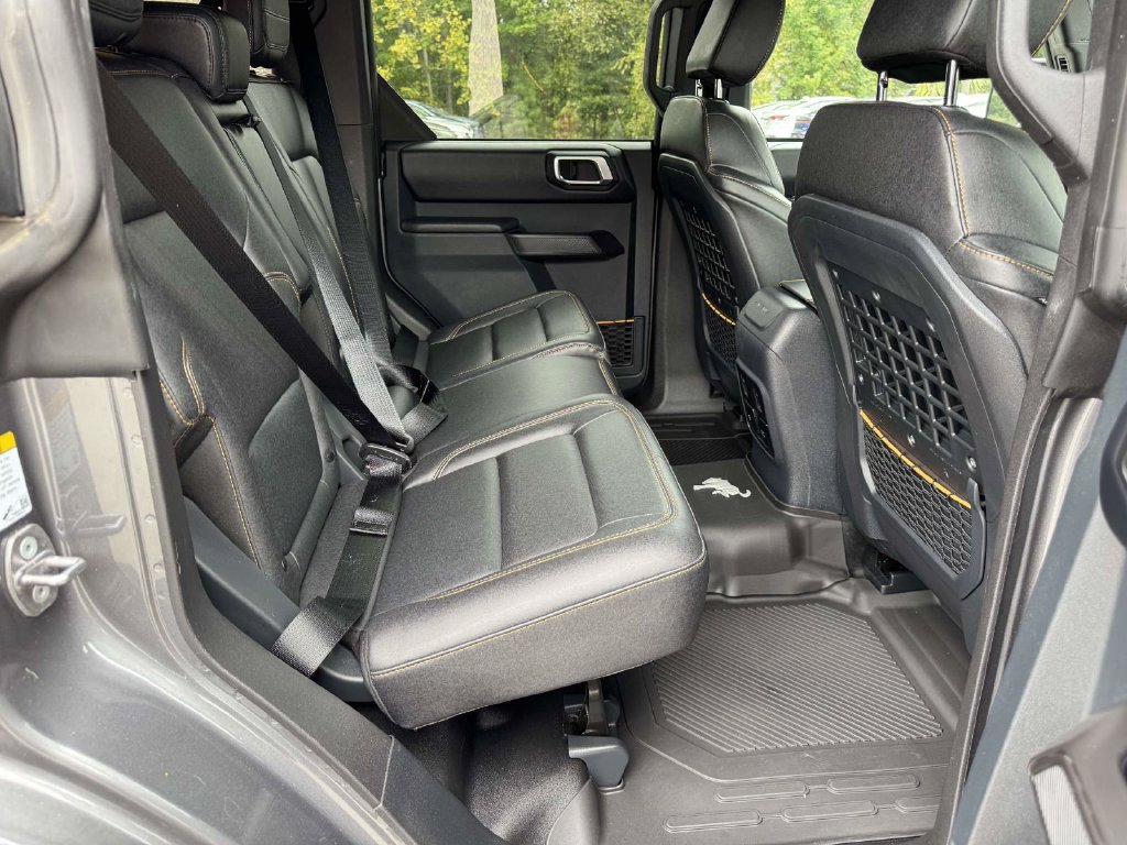Certified 2024 Ford Bronco Badlands AWD/4WD image 17