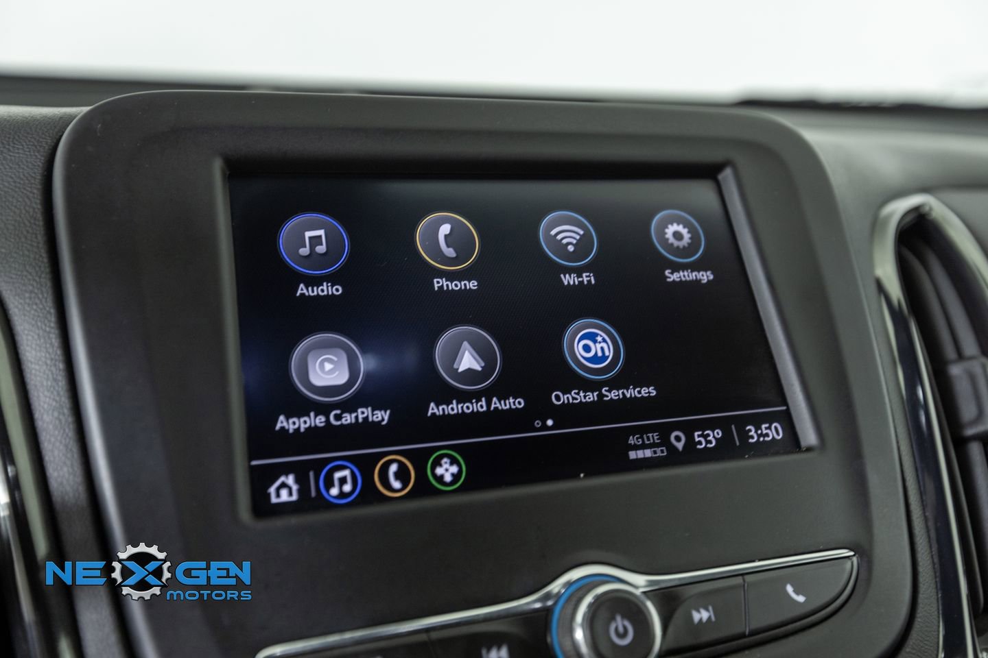 Used 2023 Chevrolet Equinox RS FWD image 18