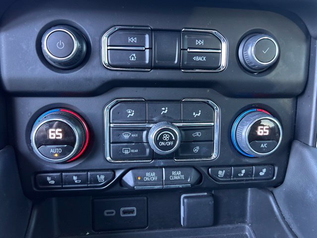 Used 2023 Chevrolet Tahoe High Country w/ Advanced Technology Package AWD/4WD image 11