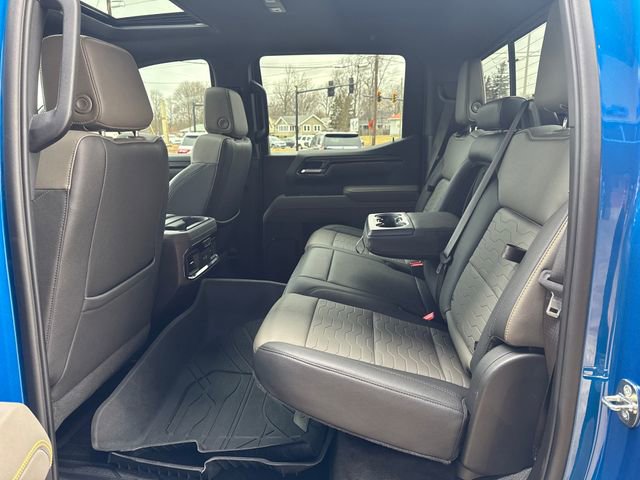 Used 2022 Chevrolet Silverado 1500 ZR2 w/ Technology Package image 28