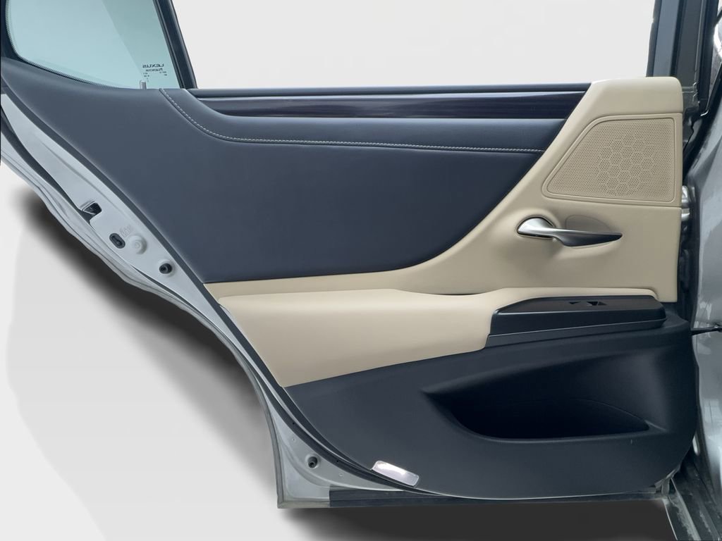 Used 2020 Lexus ES 350 w/ Premium Package image 27