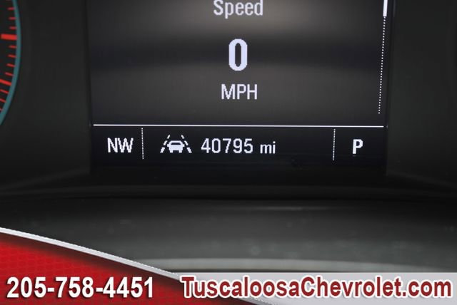 Used 2023 Chevrolet Traverse LT FWD image 34