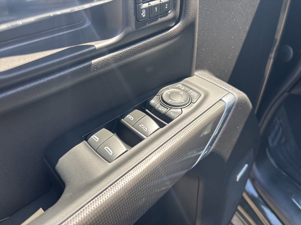 Used 2023 GMC Sierra 2500 AT4 w/ AT4 Preferred Package AWD/4WD image 22