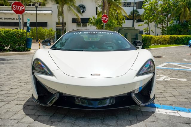 Used 2017 McLaren 570S Coupe RWD image 7