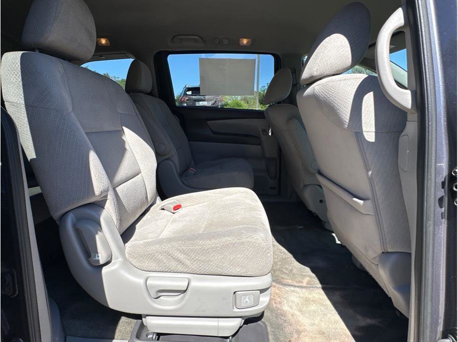 Used 2016 Honda Odyssey LX image 12