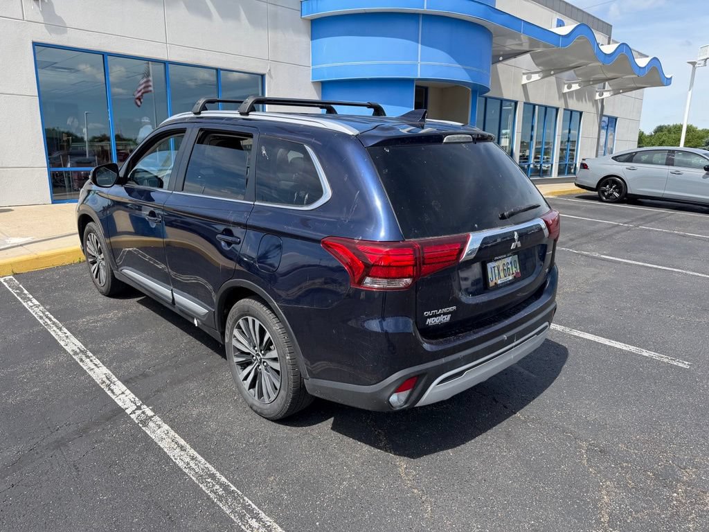 Used 2020 Mitsubishi Outlander SEL AWD/4WD image 3