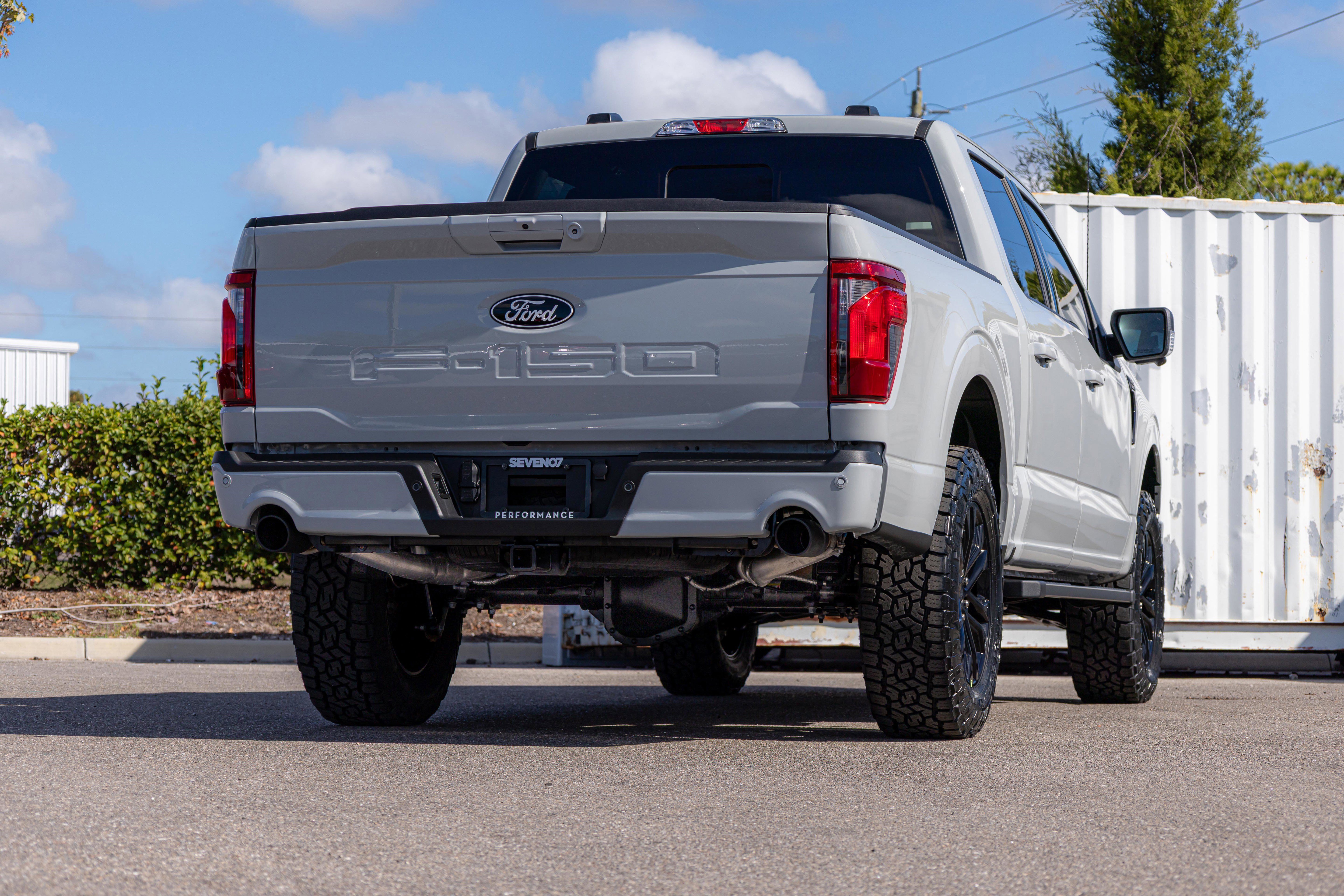 New 2026 Ford F150 XLT w/ Equipment Group 302A MID image 3