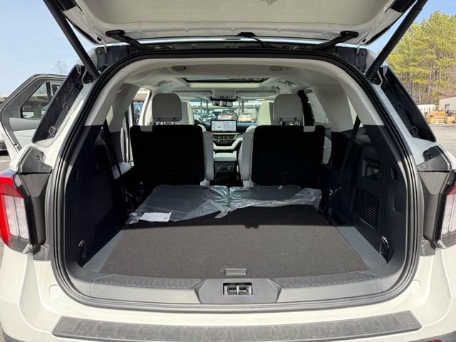 New 2026 Ford Explorer Platinum w/ LUX Leather Package image 22