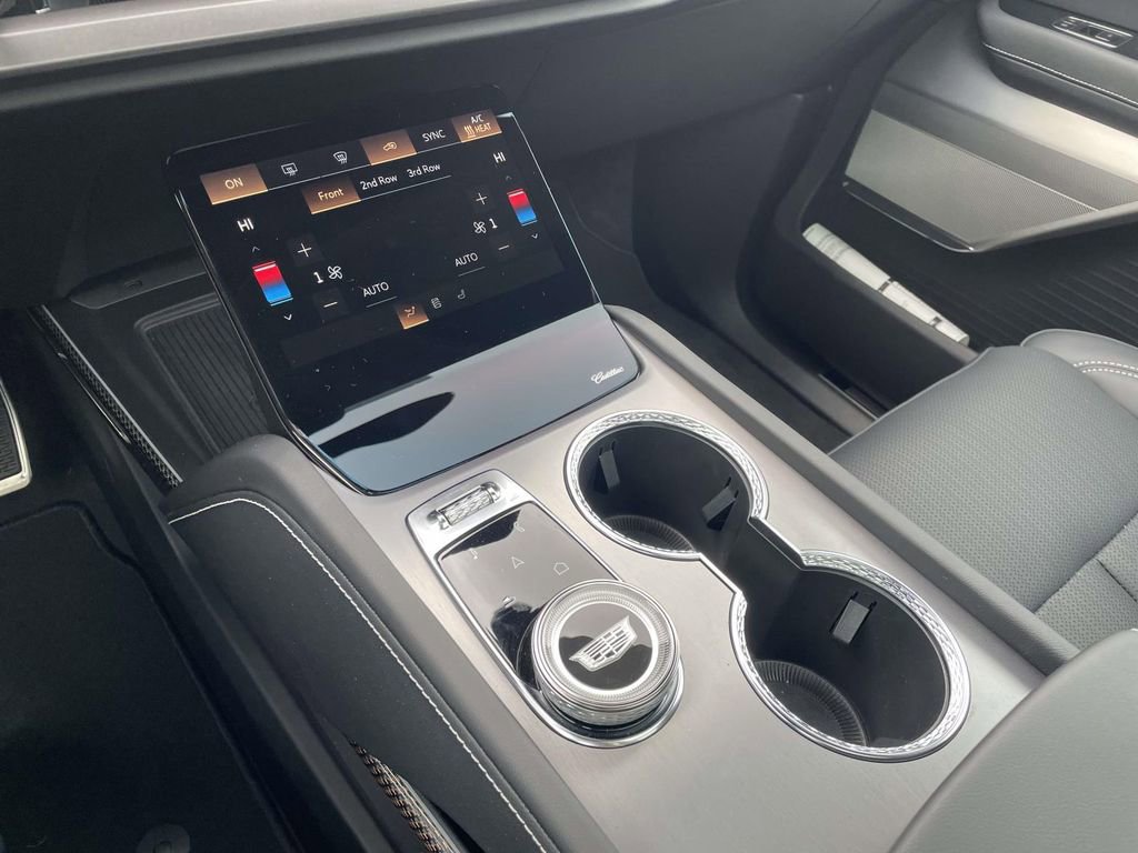 New 2026 Cadillac Vistiq Sport image 25
