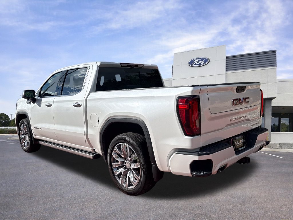 Used 2023 GMC Sierra 1500 Denali AWD/4WD image 6