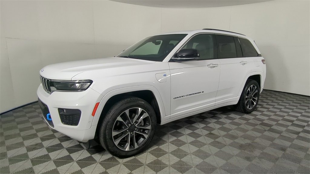 Used 2023 Jeep Grand Cherokee Overland image 9