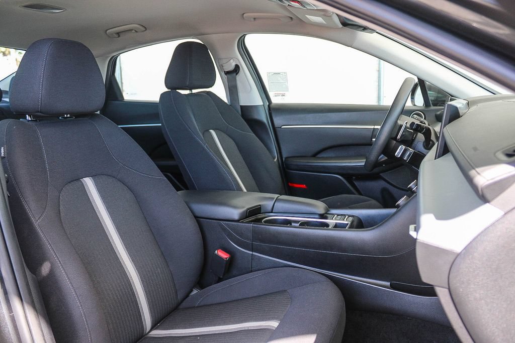 Used 2024 Hyundai Sonata SEL FWD image 17