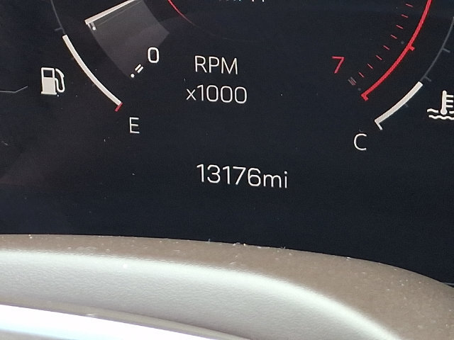 Used 2026 GMC Yukon XL Elevation AWD/4WD image 6
