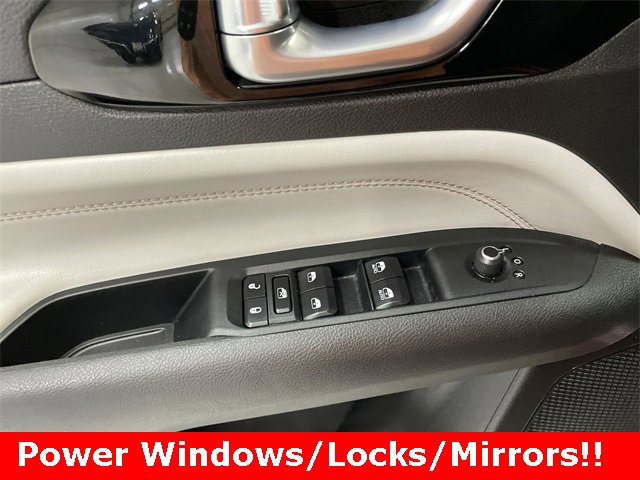 Used 2024 Jeep Compass Limited image 21