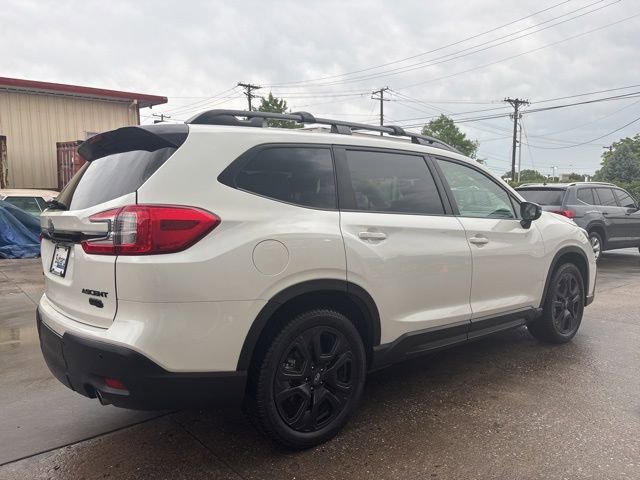 Used 2023 Subaru Ascent Onyx Edition AWD/4WD image 7