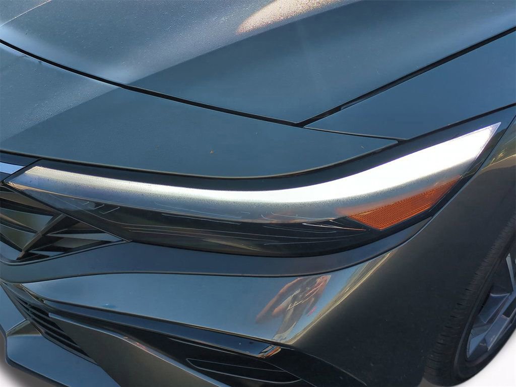 New 2026 Hyundai Elantra Limited image 10