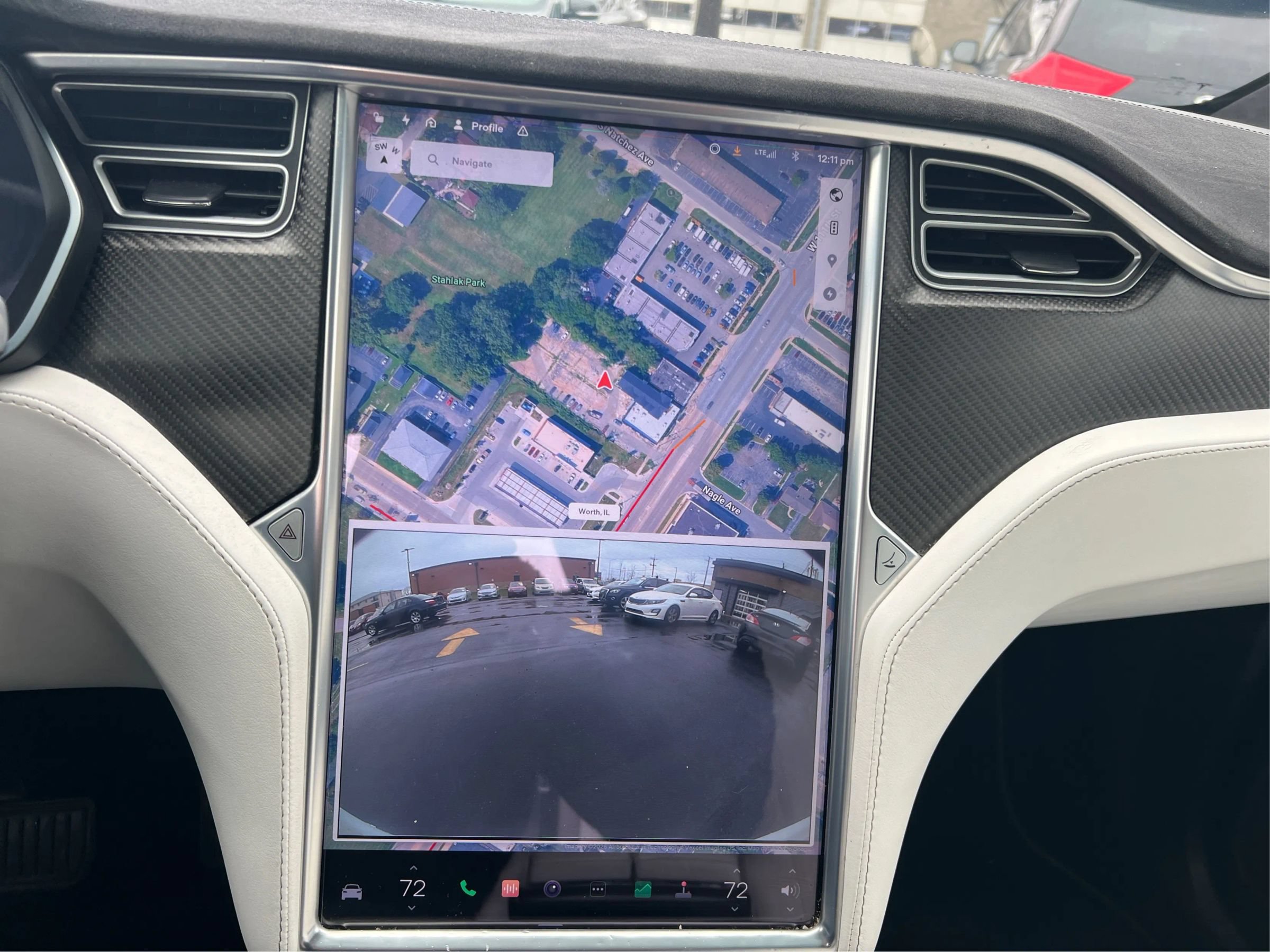 Used 2017 Tesla Model X 90D AWD/4WD image 16
