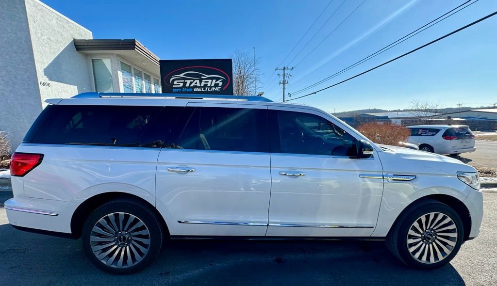 Used 2018 Lincoln Navigator L Reserve w/ Technology Package