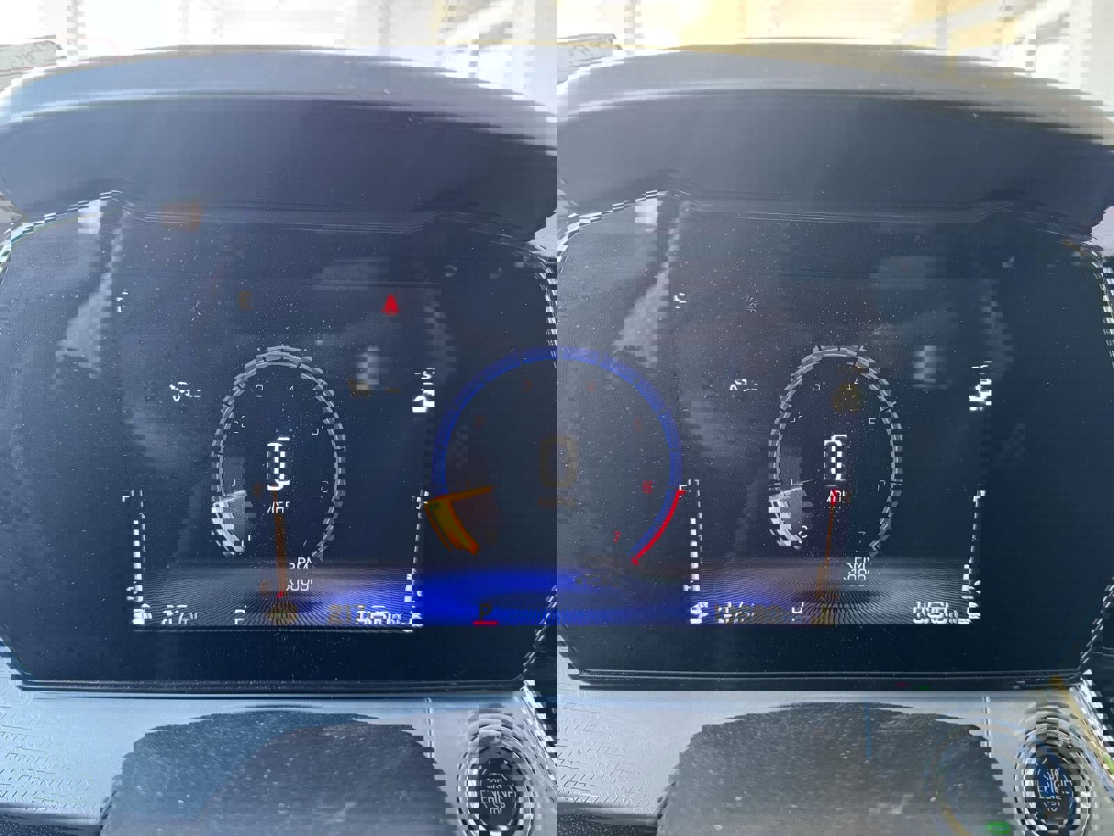 Used 2025 Chevrolet Trax LT w/ LT Convenience Package FWD image 22