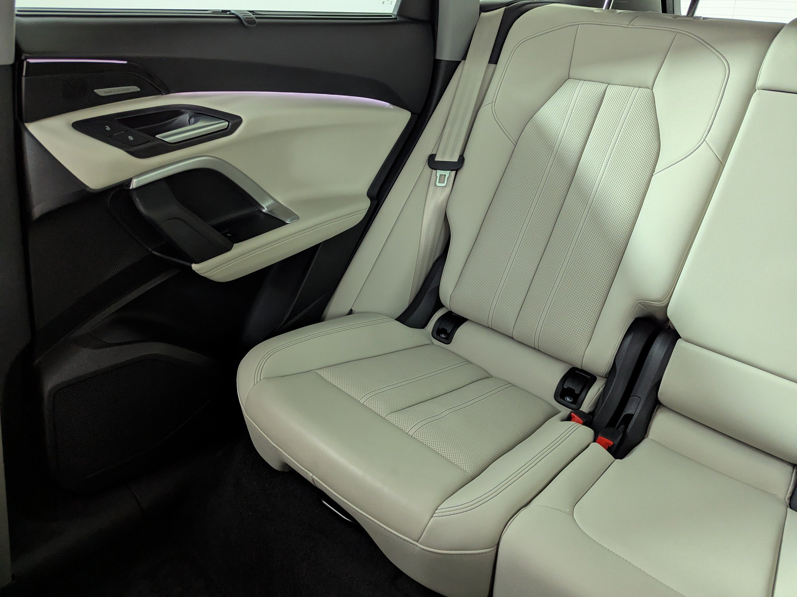 Certified 2025 Audi Q5 Prestige image 12