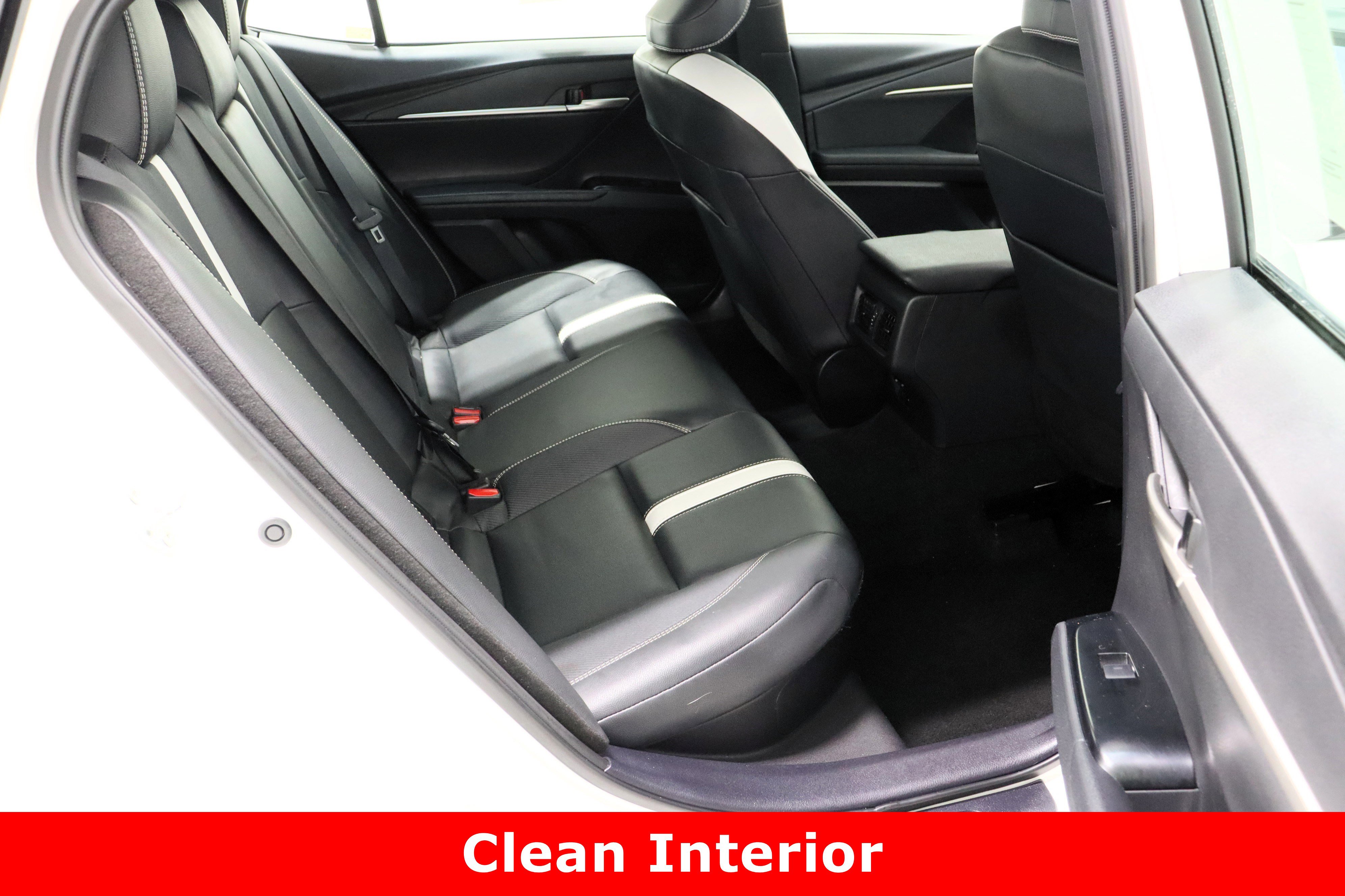 Used 2025 Toyota Camry SE image 34