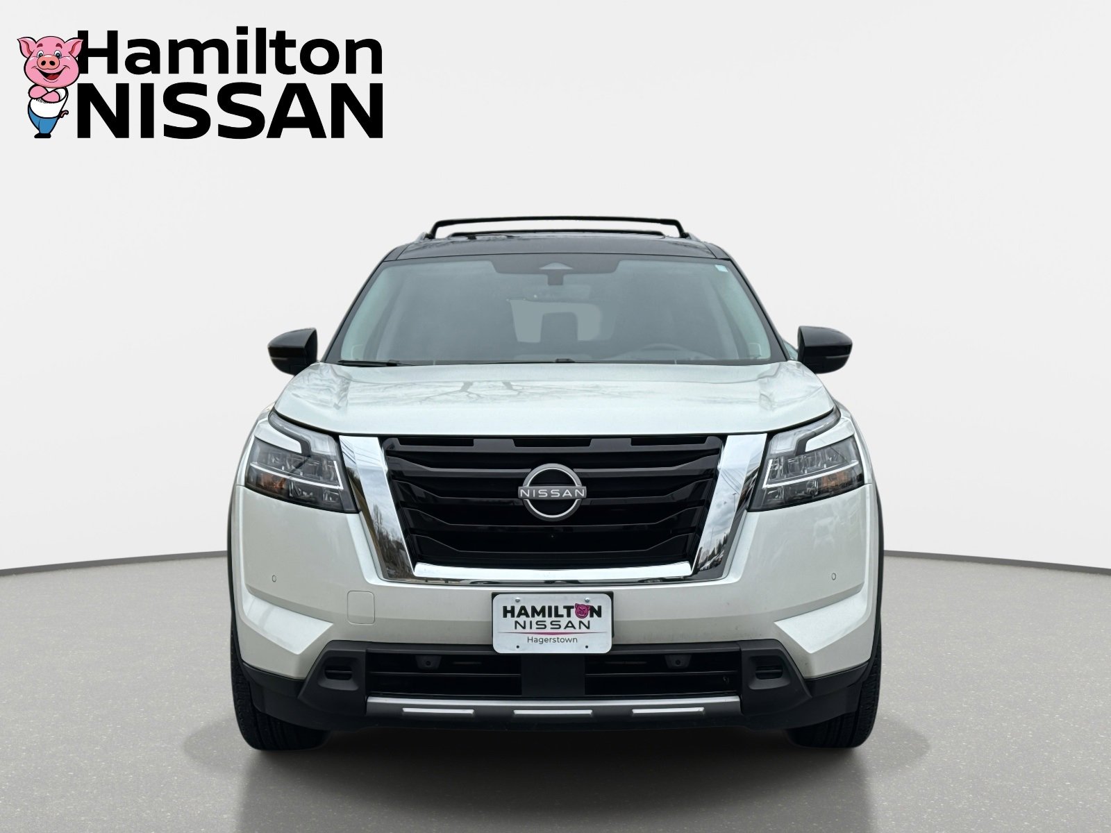 Used 2023 Nissan Pathfinder Platinum image 6